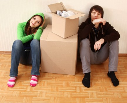 Packing and transport support for commercial moves in Brent